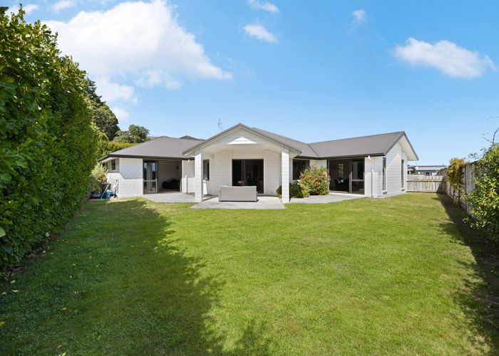  at 5 Rigg Place, Flagstaff, Hamilton, Waikato
