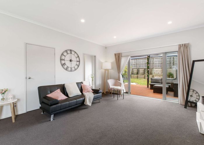  at 30 Ipukarea Street, Weymouth, Auckland