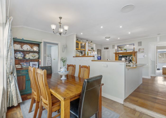  at 7 Lunn Avenue, Mount Wellington, Auckland