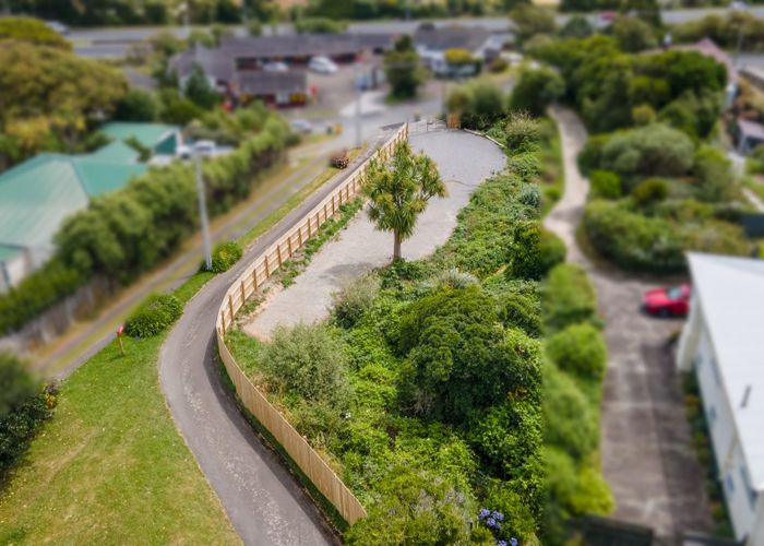  at 39 Huanui Street, Ranui Heights, Porirua, Wellington
