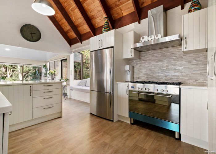  at 38 Cedar Terrace, Stanmore Bay, Whangaparaoa