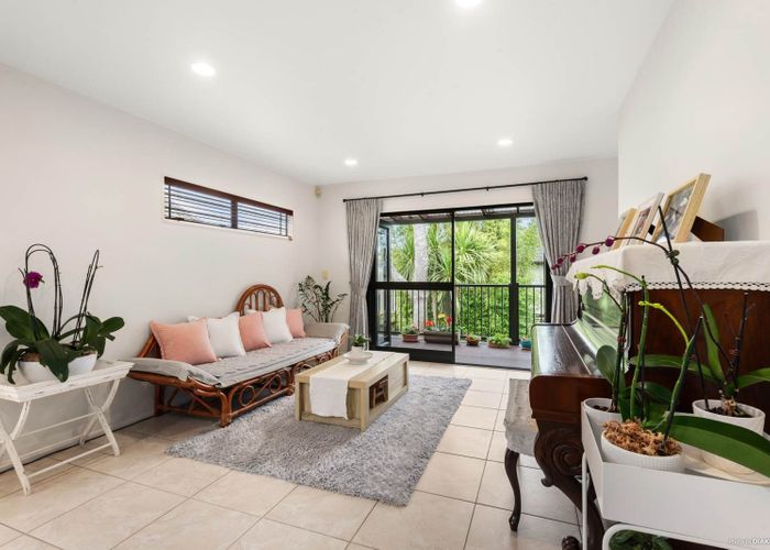  at 1a Benson Road, Remuera, Auckland City, Auckland