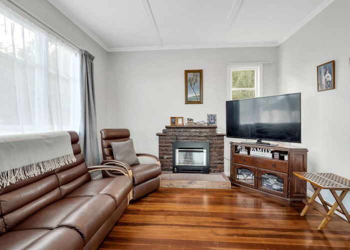  at 60 Roberts Avenue, Aramoho, Whanganui, Manawatu / Whanganui