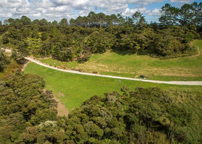  at 10 Trig Station Rise, Paremoremo, North Shore City, Auckland