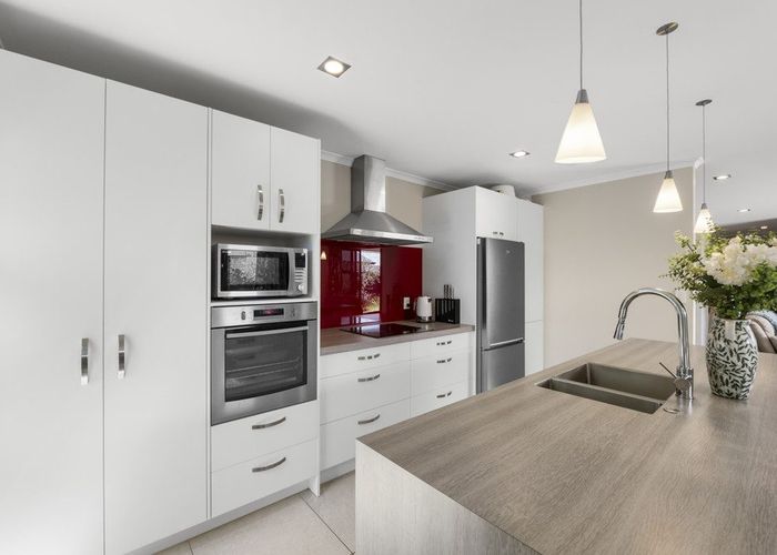  at 10 Butterworth Crescent, Papamoa Beach, Papamoa