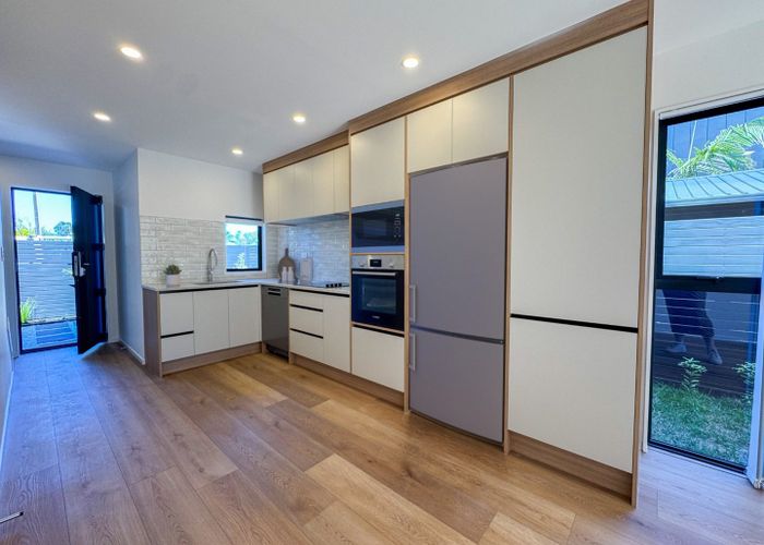  at 39 Muir Avenue, Mangere Bridge, Auckland