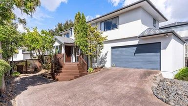  at 2/66 Spencer Road, Pinehill, Auckland
