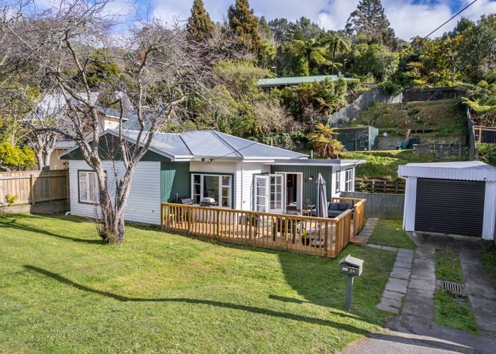  at 20 Jocelyn Crescent, Pinehaven, Upper Hutt