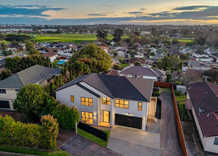  at 48 Lewisham Street, Highland Park, Manukau City, Auckland