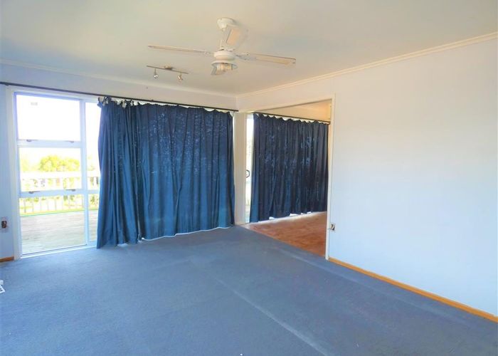  at Weymouth, Manukau City, Auckland