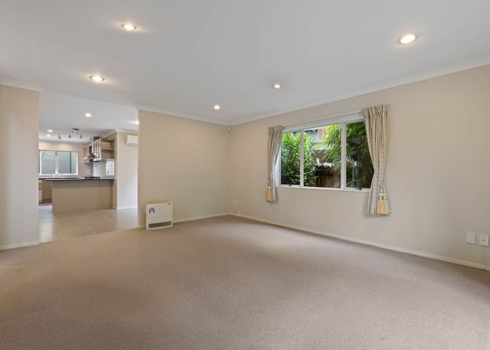  at 11 Norwood Drive, Flat Bush, Manukau City, Auckland