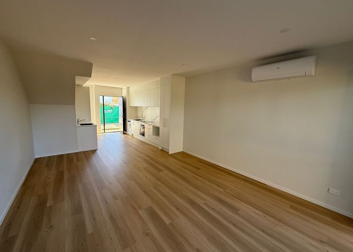  at 9 Tuakana Street, Point England, Auckland City, Auckland
