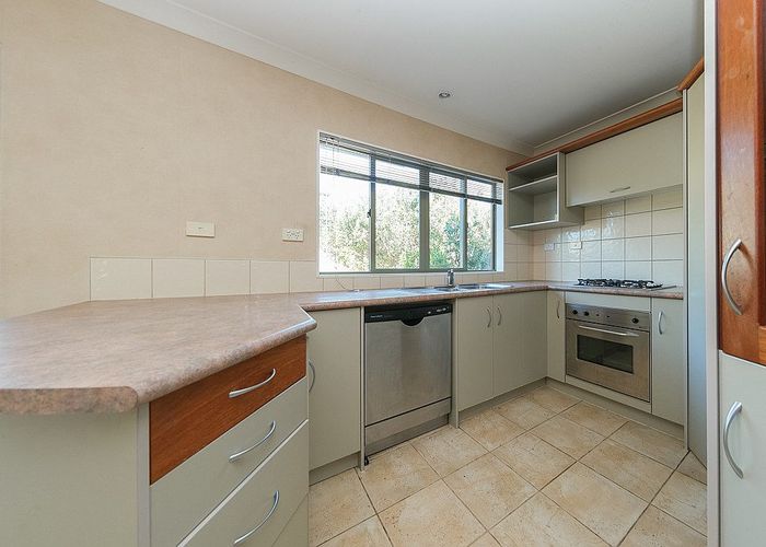  at 10 Lissleton Drive, East Tamaki, Manukau City, Auckland
