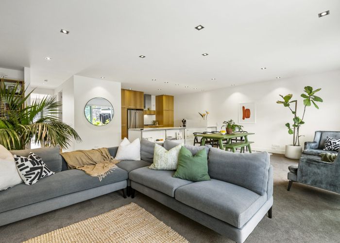  at 7/258 Hurstmere Road, Takapuna, North Shore City, Auckland