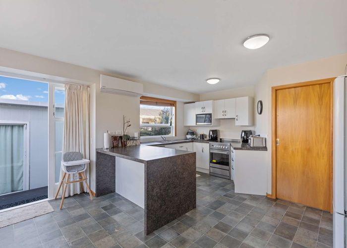  at 51 Great South Road, Manurewa, Auckland