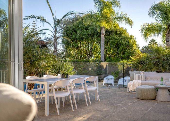  at 11 Santa Cruz Drive, Shamrock Park, Auckland