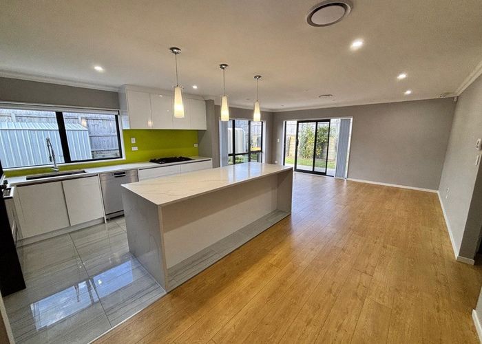  at 4 Opouatu AVE, Glenbrook, Glenbrook