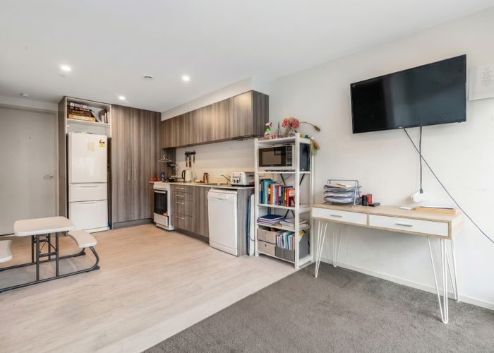  at 8/1902 Great North Road, Avondale, Auckland City, Auckland