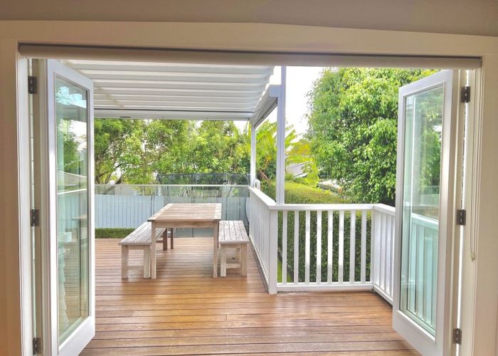  at 8 Cumberland Avenue, Westmere, Auckland City, Auckland