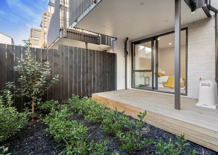  at 4/30B Westgate Drive, Westgate, Waitakere City, Auckland