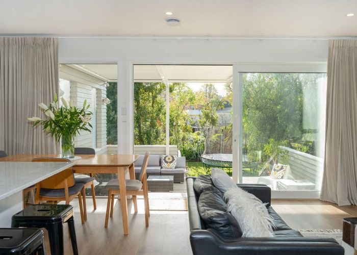  at 9 Granada Place, Glendowie, Auckland