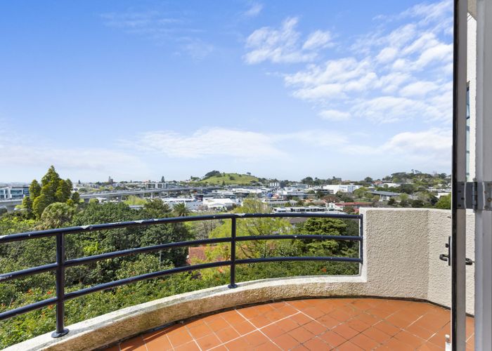  at 14/35 Almorah Road, Epsom, Auckland