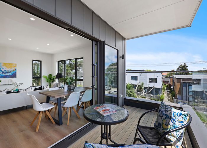  at 8/35 Ryburn Road, Mount Wellington, Auckland City, Auckland