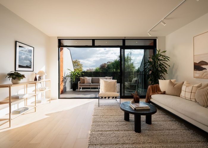  at 2/52 Sainsbury Road, Mount Albert, Auckland City, Auckland