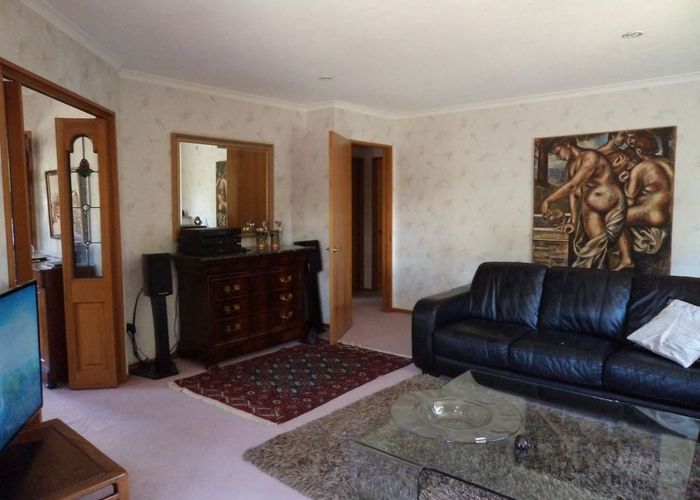  at 127 Clyde Rd, Fendalton, Christchurch City, Canterbury