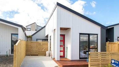  at 17 Kokotea Road, Massey, Auckland