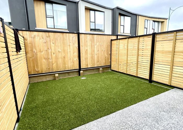  at 33/10 Trieste Way, Paraparaumu, Paraparaumu
