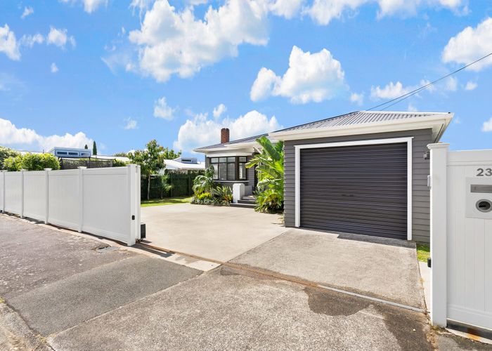  at 23 Oakley Avenue, Waterview, Auckland City, Auckland