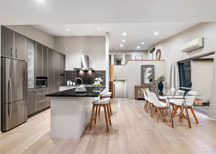  at 8 Chard Place, Flat Bush, Auckland