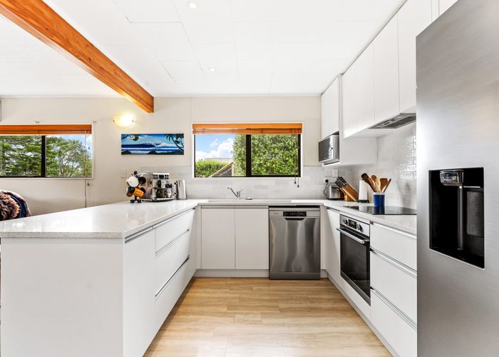  at 30a Holiday Road, Stanmore Bay, Rodney, Auckland