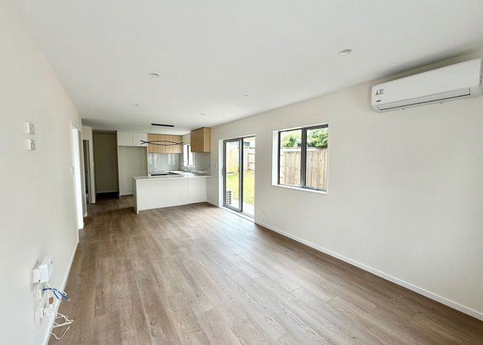  at 17C Martin Place, Kelston, Waitakere City, Auckland