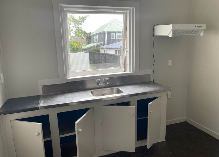  at 14 Linwood Avenue, Mount Albert, Auckland City, Auckland