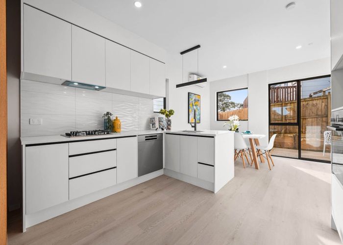  at 13D Blanche Way, Half Moon Bay, Manukau City, Auckland