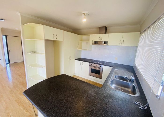  at 3 Shah Place, Glen Eden, Waitakere City, Auckland