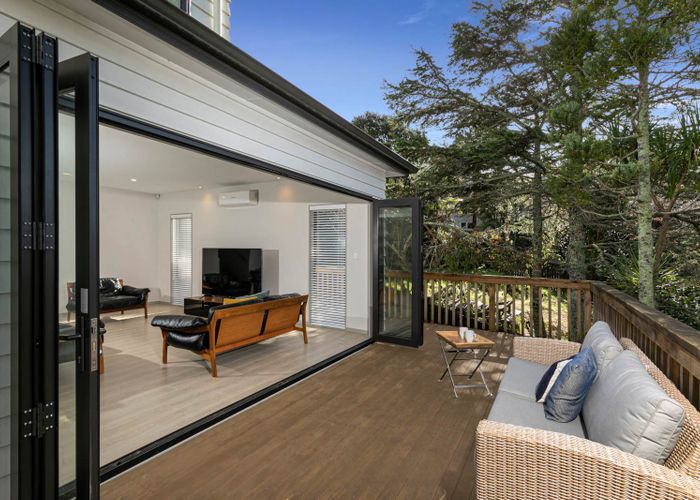  at 19A Helvetia Drive, Browns Bay, Auckland