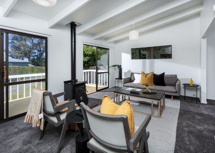  at 17 Winifred Avenue, Bayview, Bayview, North Shore City, Auckland