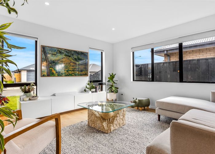 at 11 Eldridge Street, Woodend, Woodend