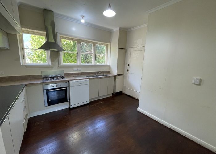 at 38 Sunshine Avenue, Karori, Wellington, Wellington