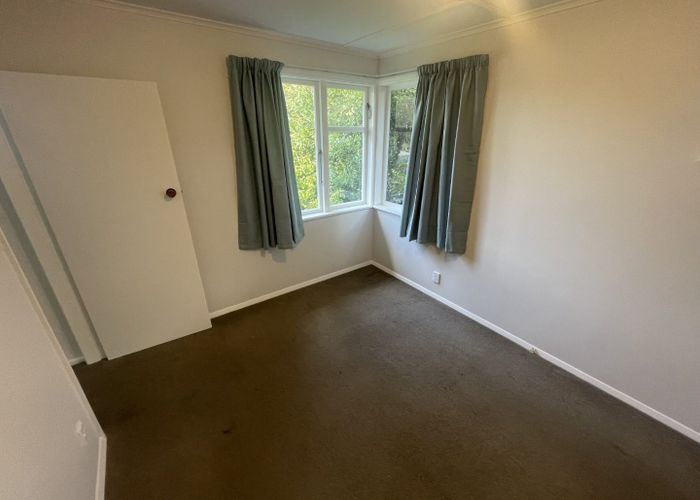  at 35 Routley Crescent, Elderslea, Upper Hutt, Wellington