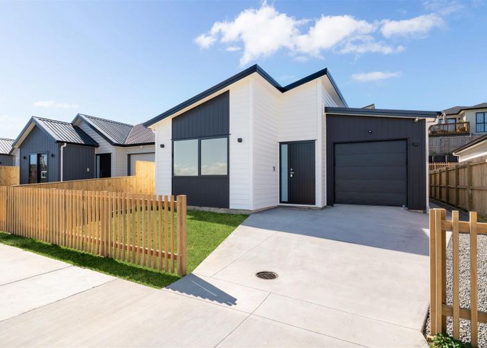  at 21 Whakairo Crescent, Gulf Harbour, Rodney, Auckland