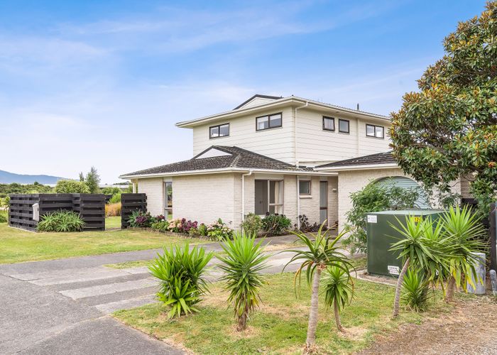  at 1 Manawa Avenue, Raumati Beach, Paraparaumu
