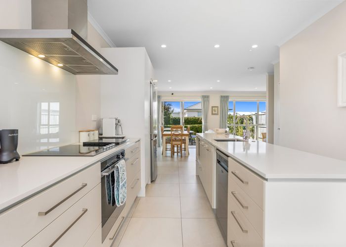  at 9 Forbes Mccammon Drive, Swanson, Waitakere City, Auckland