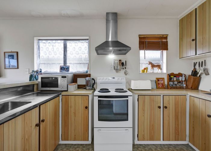  at 14A Marchant Place, Westown, New Plymouth, Taranaki