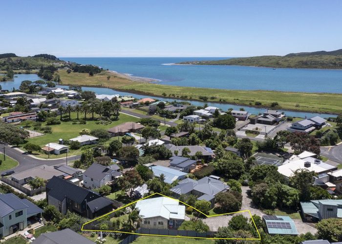  at 10A Marine Parade, Raglan, Waikato, Waikato