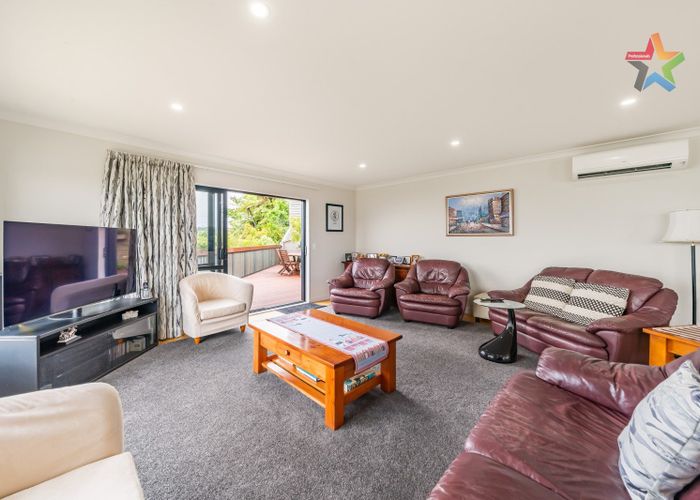  at 6 Poto Road, Normandale, Lower Hutt