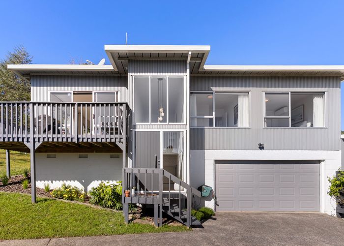  at 52 Bayview Road, Bayview, North Shore City, Auckland